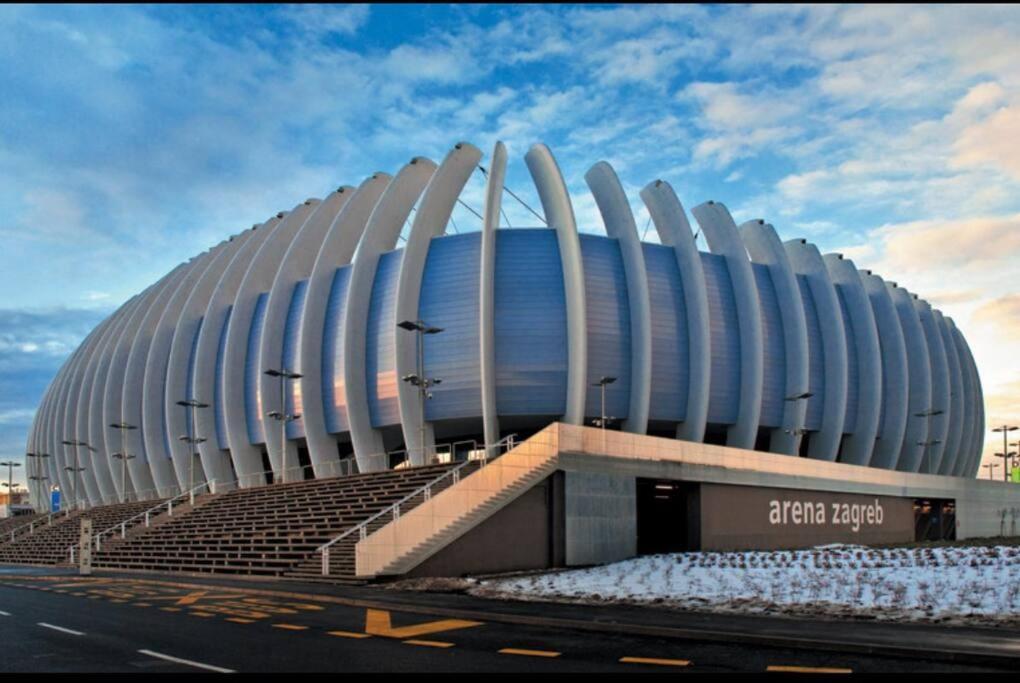 Sunny Day -Arena Zagreb , 2 Bathrooms, 102M², المظهر الخارجي الصورة