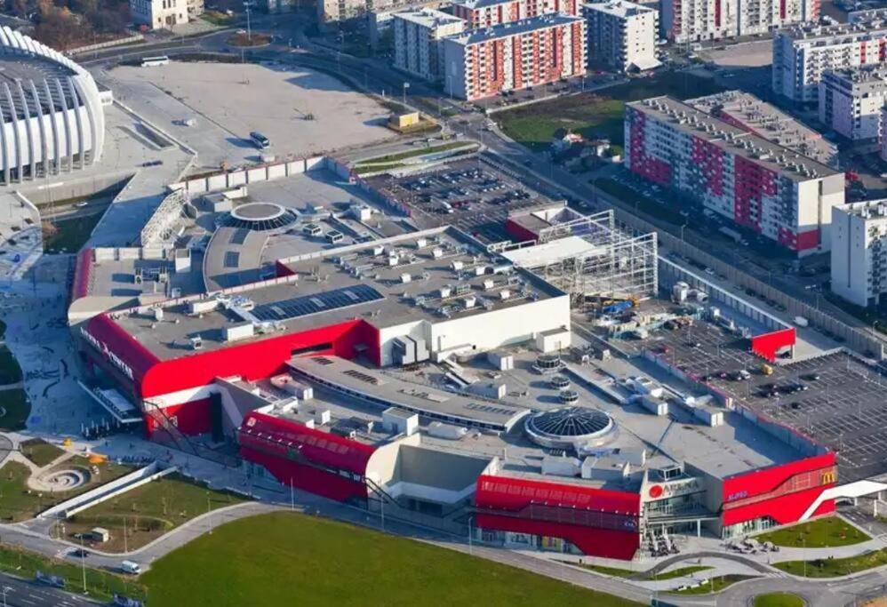 Sunny Day -Arena Zagreb , 2 Bathrooms, 102M², المظهر الخارجي الصورة