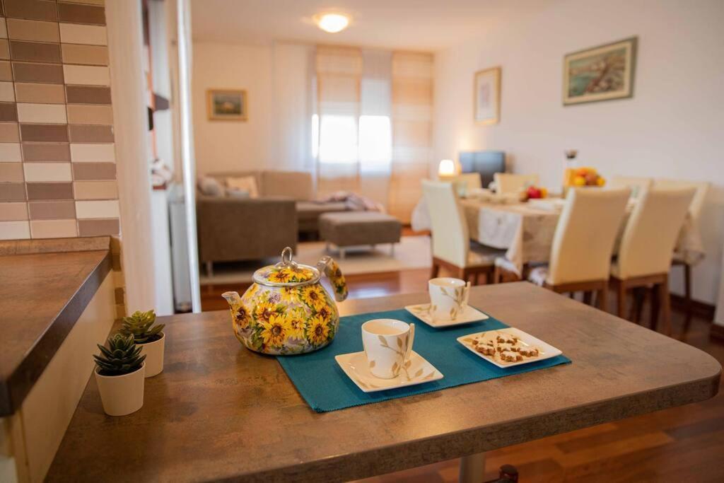 Sunny Day -Arena Zagreb , 2 Bathrooms, 102M², المظهر الخارجي الصورة